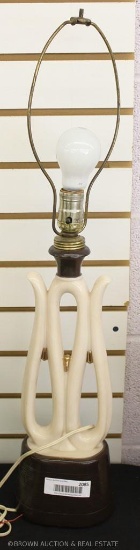 Aladdin Art Deco electric lamp, Alacite