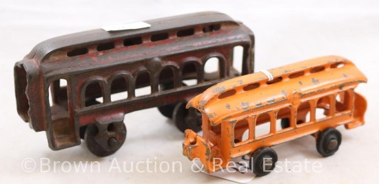 (2) Cast Iron tailroad cars, 4.75" and 5.5"l