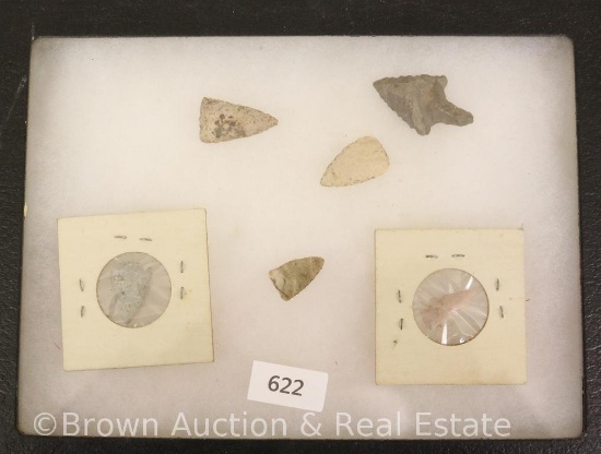 (6) Arrowheads ranging in size from half inch to 1.5"
