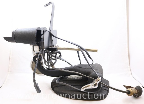 Keystone Opthalmic Telebinocular instrument with light