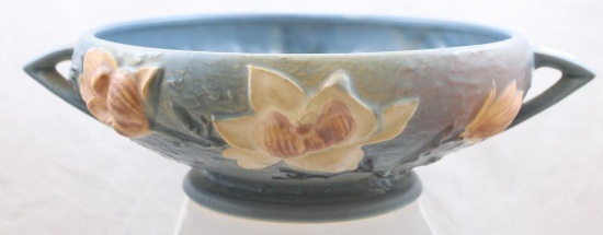 Roseville Magnolia 5-10" console bowl, blue (flower chip)