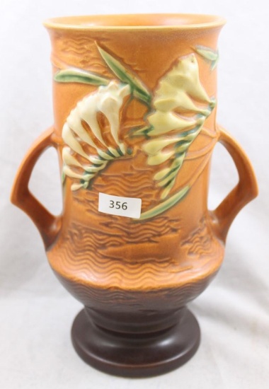 Roseville Freesia 123-9" vase, tangerine