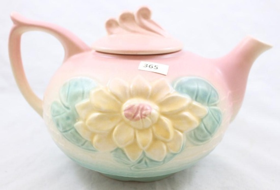 Hull Water Lily L-18-6" teapot, pink/turquoise