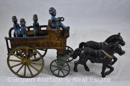 Cast Iron 2-horse drawn "Police Patrol" wagon with 3 riders, 10"l