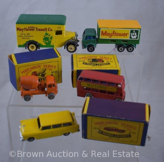 (5) Matchbox vehicles, 2 with original boxes + 1 additional box