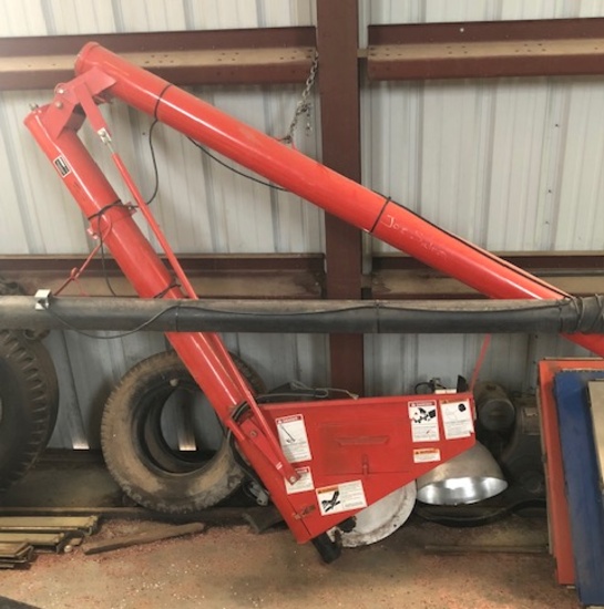 Westfield Hydraulic Seed Auger, Steel Flighting