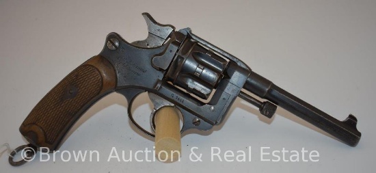 M. D/Armes - St. Etienne model 1892 WWI French officer's revolver, believed 8mm