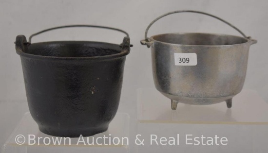 (2) Small Cast Iron kettle pots with wire bale handle