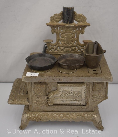 Cast Iron "Eagle" salesman sample stove and few accessories
