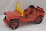 Vintage Marx Willys open jeep, folding windshielD