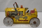 1940's Marx wind-up Caterpillar tractor (missing rubber)