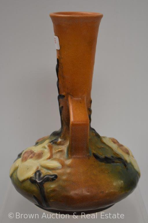 Roseville Magnolia 179 7 Bud Vase Brown Art Antiques