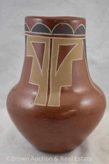 Native American 10" Indian pottery vase