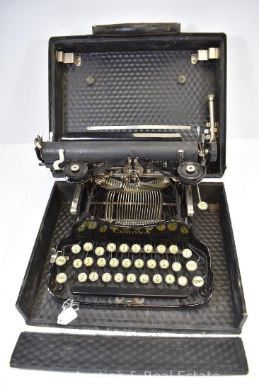 L.C. Smith & Corona old typewriter with case