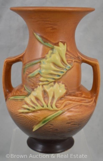 Roseville Freesia 122-8" vase, brown