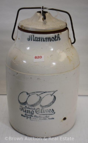 Mammoth King Olive country store crock with lid