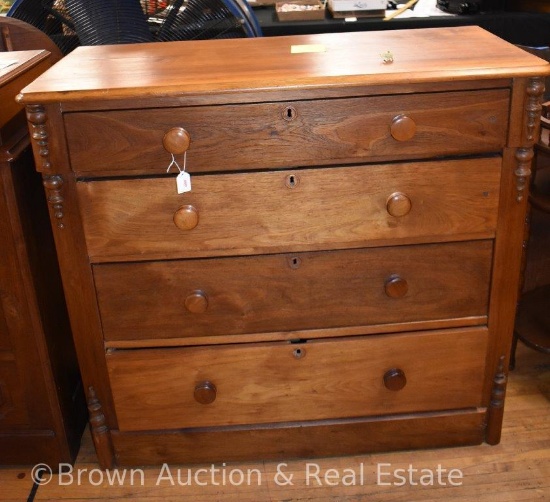 Oak 4-drawer dresser or could be used as a side board