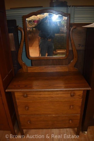 Oak 3-drawer dresser with swing mirror