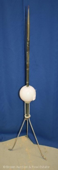 Lightning rod with milk glass ball