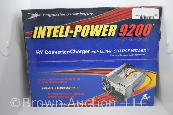 Inteli-Power 9200 series RV converter/charger