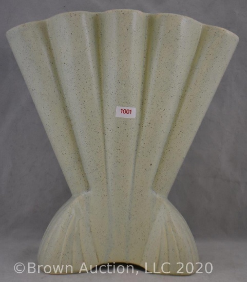 Brush #721 12" fan vase, pale green
