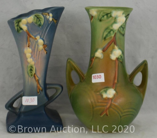 (2) Roseville Snowberry pieces: 1V2-7" vase, green; 1V1-7" vase, blue