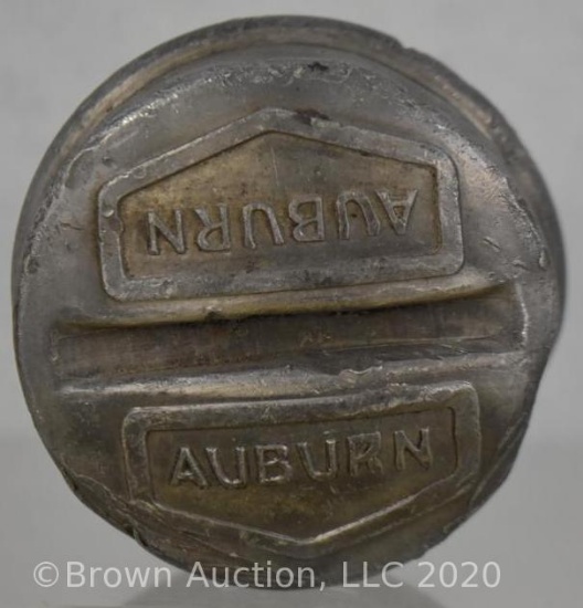 Auburn threaded hubcap, cast alloy