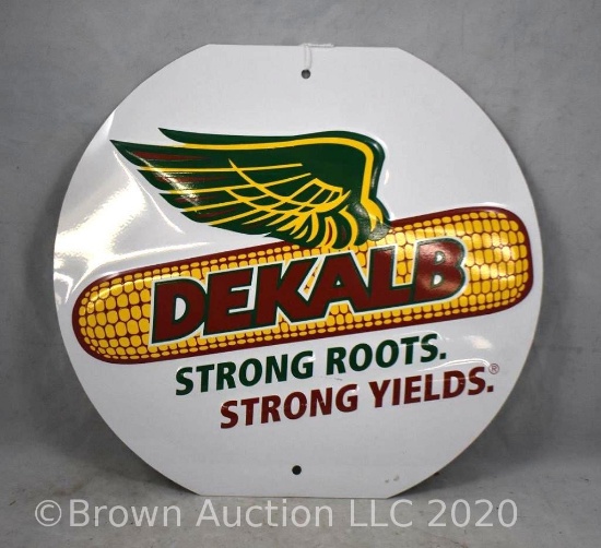 SS metal Dekalb/Strong Roots. Strong Yields advertising sign