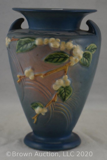 Roseville Snowberry 1V2-8" vase, blue
