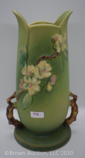 Rv Apple Blossom 389-10" vase, green