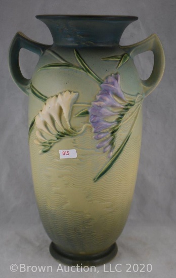 Roseville Freesia 128-15" vase, green
