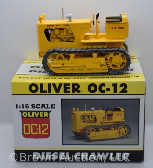 Oliver OC-12 diesel crawler Trac-Tractor, die-cast, 1:16 scale