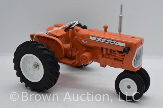 Allis-Chalmers D15 die-cast tractor, 1:16 scale