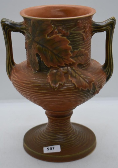 Roseville Bushberry 157-8" vase, brown