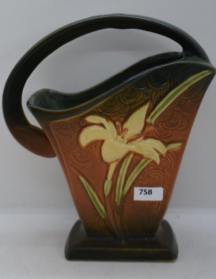 Roseville Zephyr Lily 394-8" basket, brown