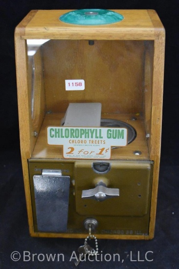 "Baby Grand" Chlorophyll Gum gumball vending machine