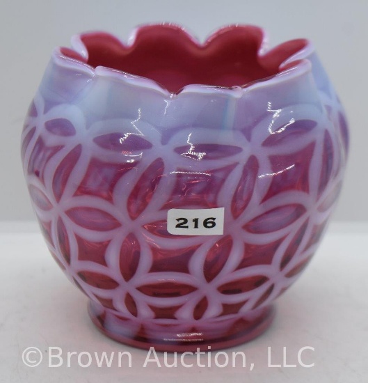Fenton Cranberry opalescent Double Wedding Ring rose bowl