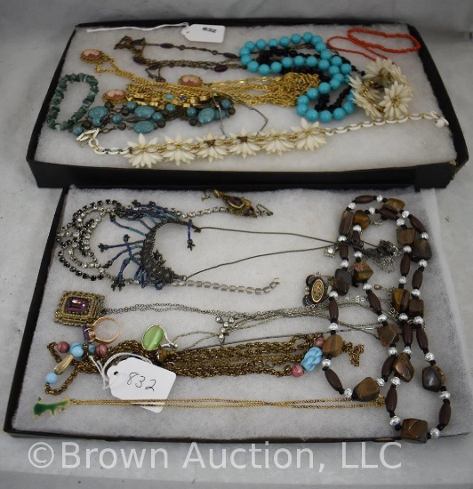 Assortment of jewelry incl. necklaces, Cameos, bracelets, etc.