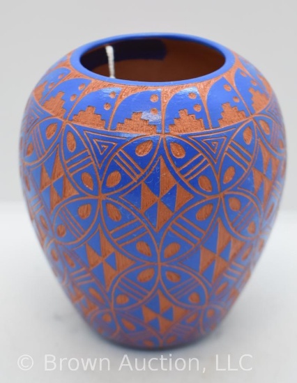 Native American Art Pottery 5.5" blue and orange etched pottery vase, artist signed NM Susan