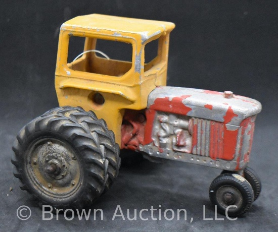 Cast tractor with cab and duals