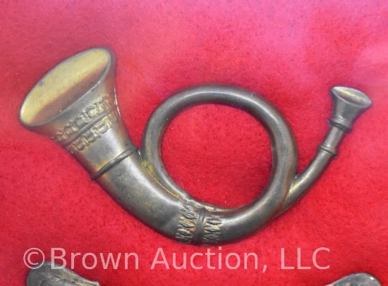 Brass stamped Infantry horn insignia