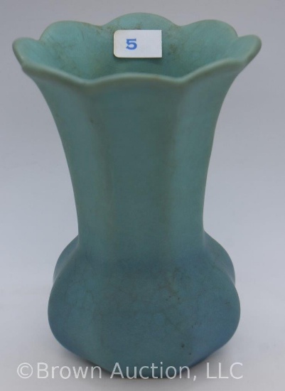 Van Briggle 5.5"h vase, turquoise