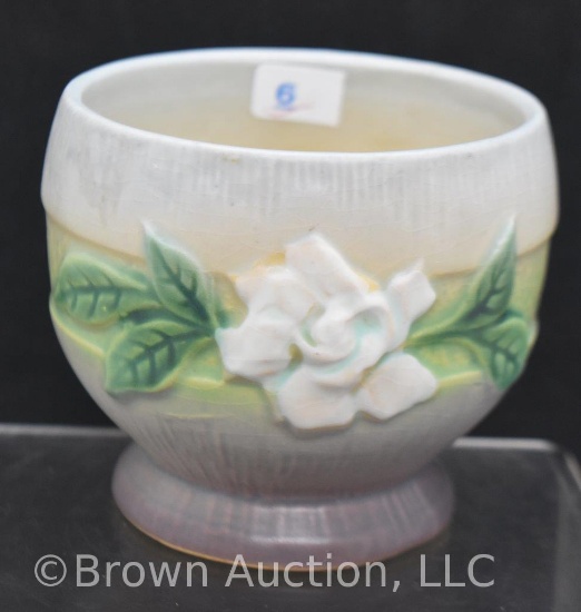 Roseville Gardenia 657-3.5" rose bowl, white