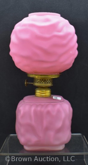 Pink satin glass Drape design miniature oil lamp