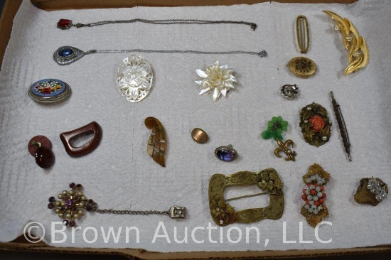Box lot assortment of vintage jewelry incl. brooches, necklaces, etc.