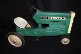 WHITE OLIVER 1855 PEDAL TRACTOR