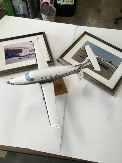 Pilatuse N686PC model airplane with stand & misc  pictures