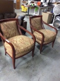 Accent chairs