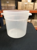 New 15 liter food storage containers