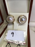 Pair Diamond and Mabe Pearl Earclips 14K Yellow Gold.